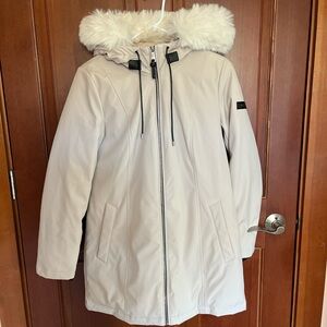 DKNY Water Resistant Puffer Jacket Coat with Removable Faux Fur Hood Cream Beige